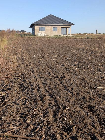 Teren de 2000 mp, în Cătămărești