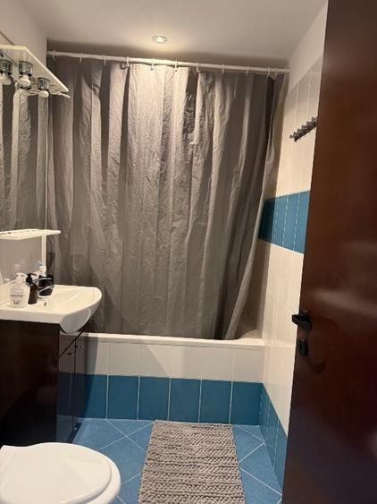 Apartament cu 2 camere decomandat în Rovine