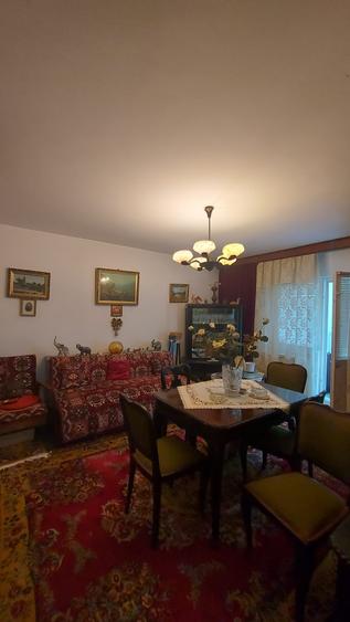 Apartament cu 2 camere decomandat în Vitan Mall