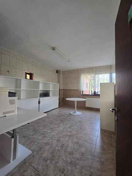 Casă cu 6 camere cu Teren 500 Mp în Cernica