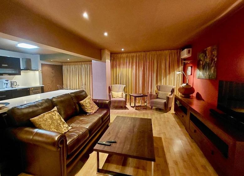 Apartament cu 4 camere decomandat în 13 Septembrie
