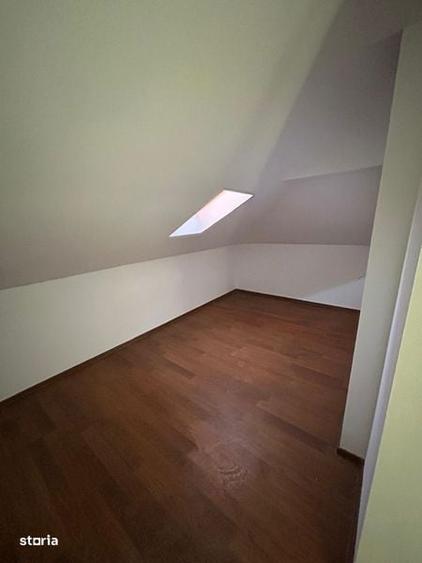 Apartament cu 4 camere în Decebal