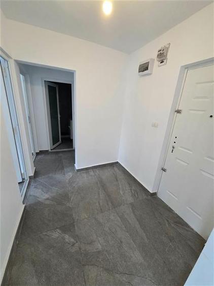 Spațiu comercial, de 63.680000305176 mp, în Casa de Cultură