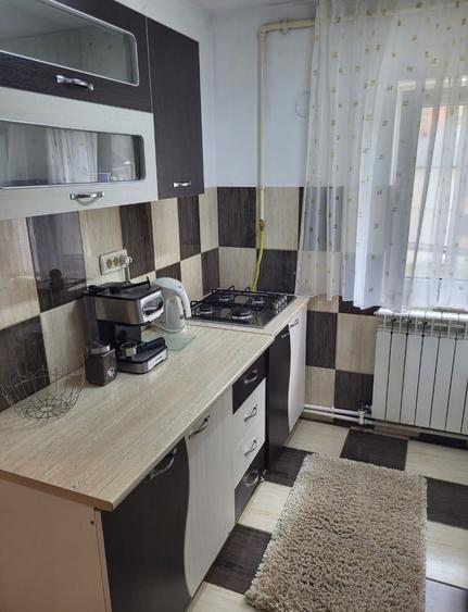 Garsonieră decomandată în Central