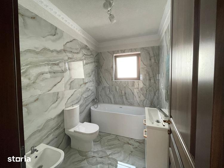 Casă cu 4 camere cu Teren 580 Mp în Ghiroda