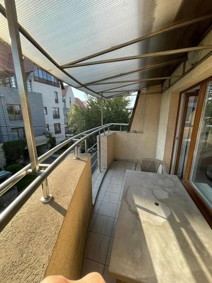 Apartament cu 2 camere decomandat, mobilat în Semicentral