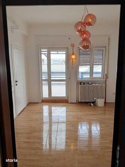 Garsonieră în Romană