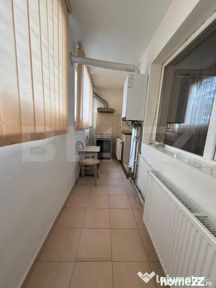 Apartament cu 2 camere semidecomandat în Micro 6