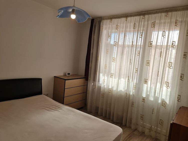 Ofer spre inchiriere apartament 2 camere zona centrala - 2