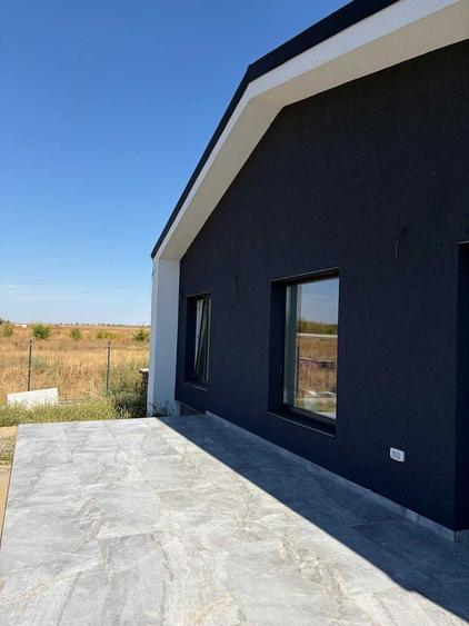 Casă cu 4 camere în Giarmata