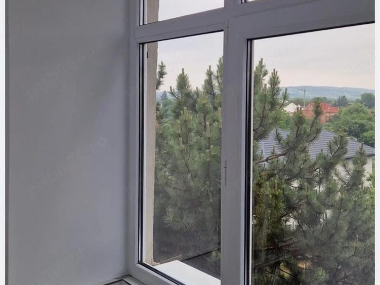 Apartament cu 2 camere decomandat în Periferie