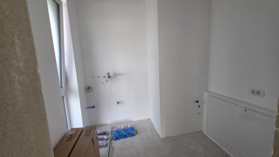 Duplex cu 5 camere cu Canalizare în Dumbrăvița