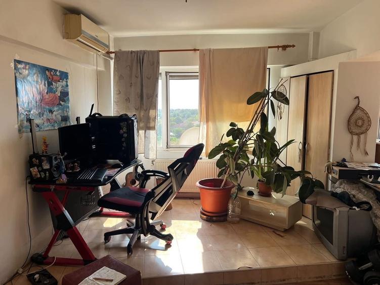 Apartament cu 3 camere decomandat în Simion Bărnuțiu