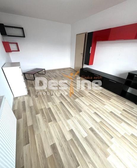 Apartament cu 2 camere decomandat în Astra