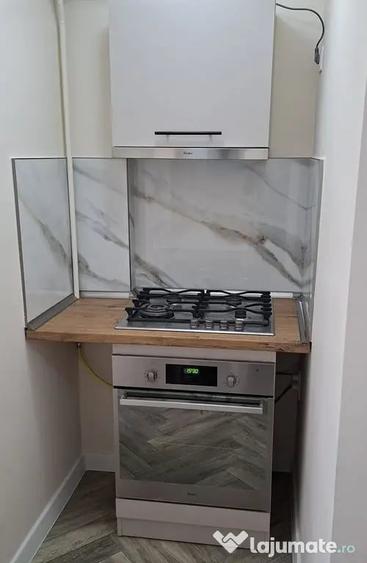 Garsonieră decomandată în Mazepa 1