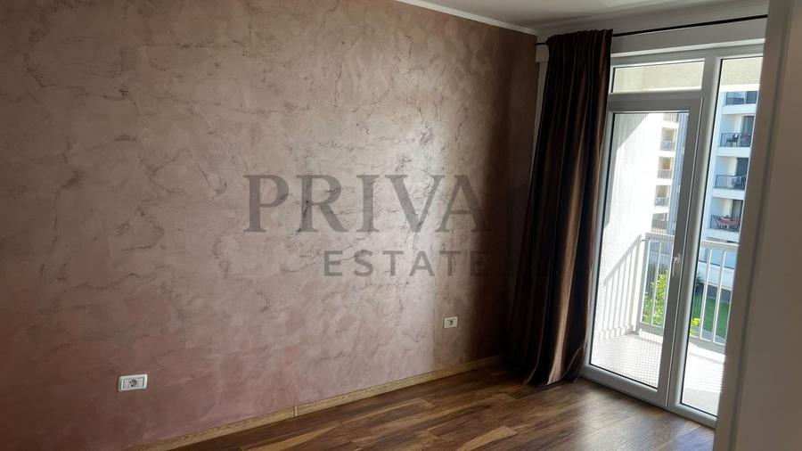 Apartament cu 3 camere decomandat, mobilat în Aradului