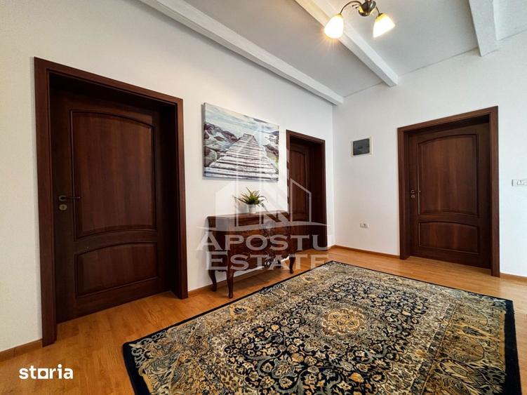 Casa cu 5 camere de inchiriat, garaj, Dumbravita - 6