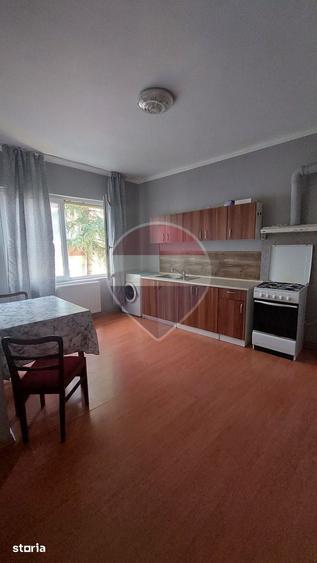 Garsonieră decomandată în Bartolomeu