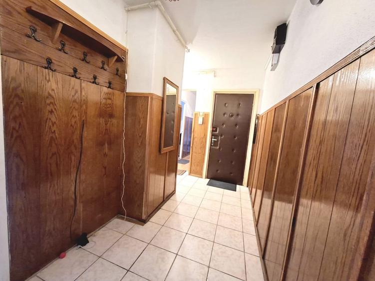 4 camere | 86 mp | Etaj 2 | Vedere sudică | Cartierul Măgurii Codlea - 13