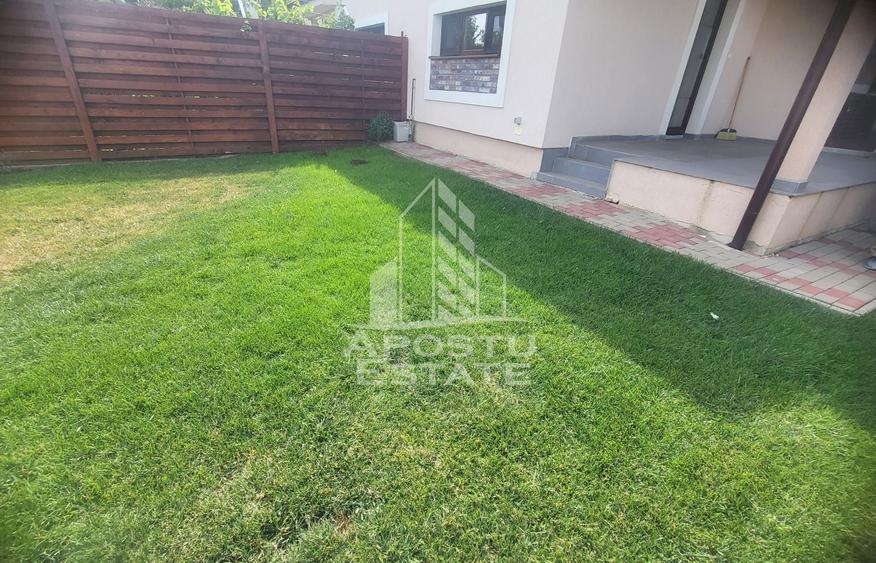 Duplex cu 4 camere cu Canalizare în Dumbrăvița