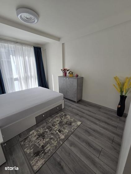 Apartament cu 3 camere în Est