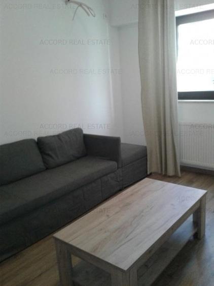 Garsonieră decomandată în Mihai Bravu