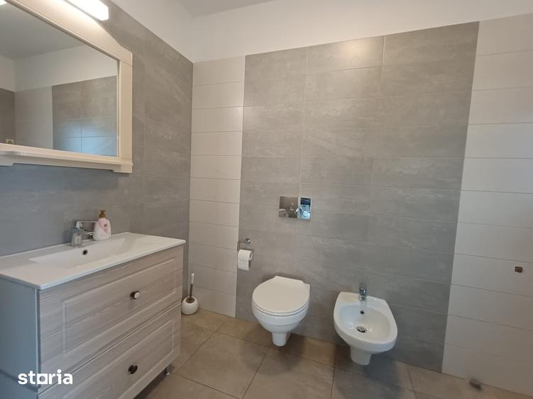 Spațiu comercial, de 500 mp, în Zorilor