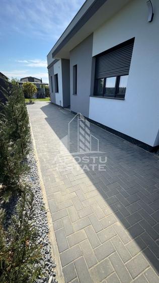 Duplex cu 3 camere cu Canalizare în Moșnița Veche