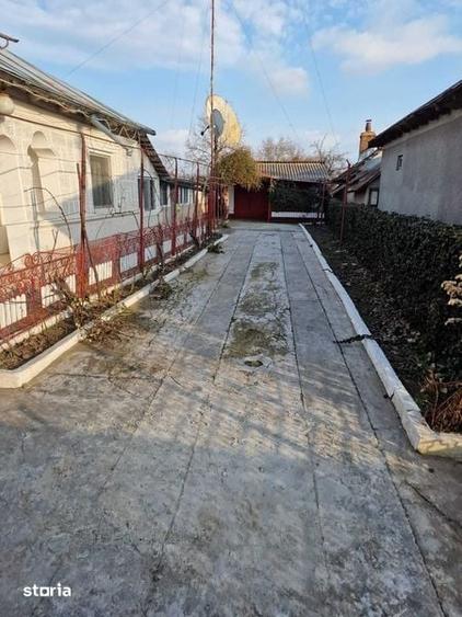 casa de vanzare la tara - 2