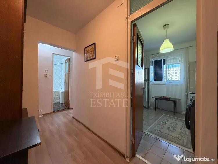 Apartament cu 2 camere decomandat în Lacul Tei