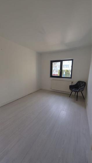 Vand ap. 3 camere, etaj 1, cart. Marasti - 2