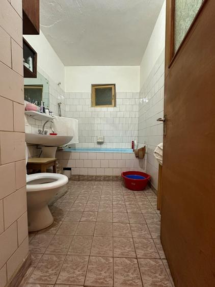 Apartament 3 camere decomandat, zona Calarasilor. - 10