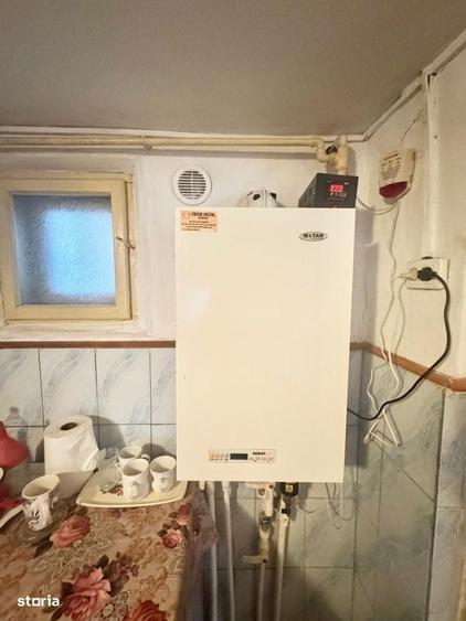 Casă cu 4 camere în Uiești