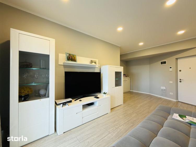 Apartament cu 3 camere decomandat în Giroc