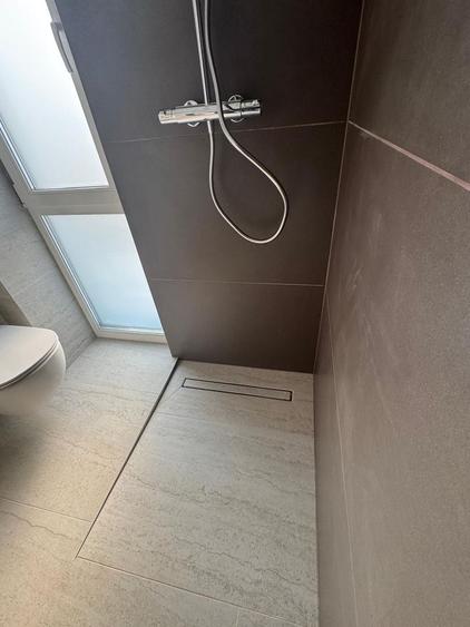 Duplex cu 5 camere cu Canalizare în Dumbrăvița