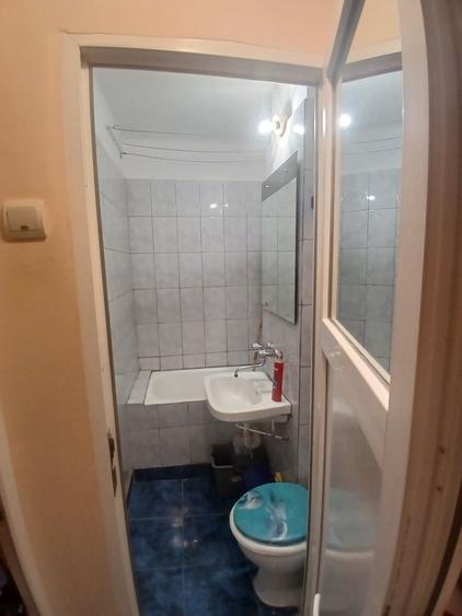 Apartament cu 2 camere semidecomandat în Smeura