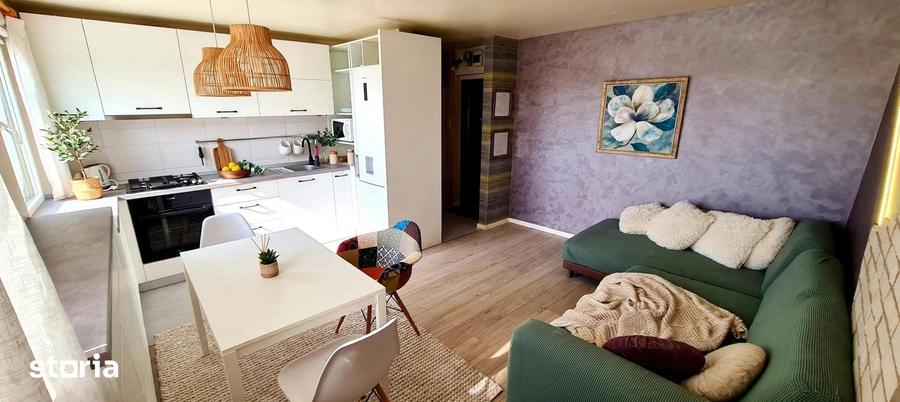 Apartament cu 3 camere decomandat în Gară