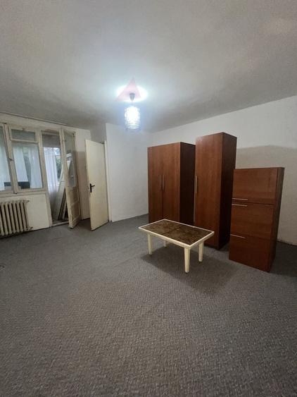 Vand apartament 1 camera - 32.2mp utili, Parter, Zona circumvalatiunii - Proprietar - 3