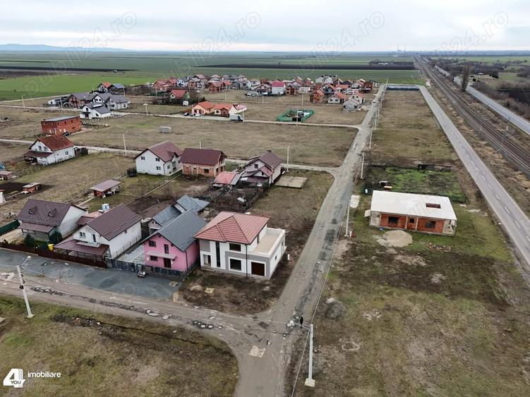 Casă cu Teren 500 Mp în Central