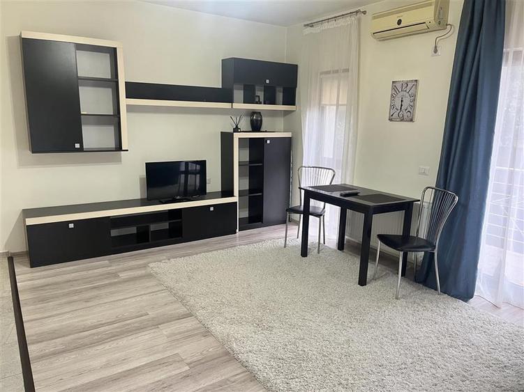 Apartament cu 2 camere decomandat, mobilat în Ștefan cel Mare — fotografia 2