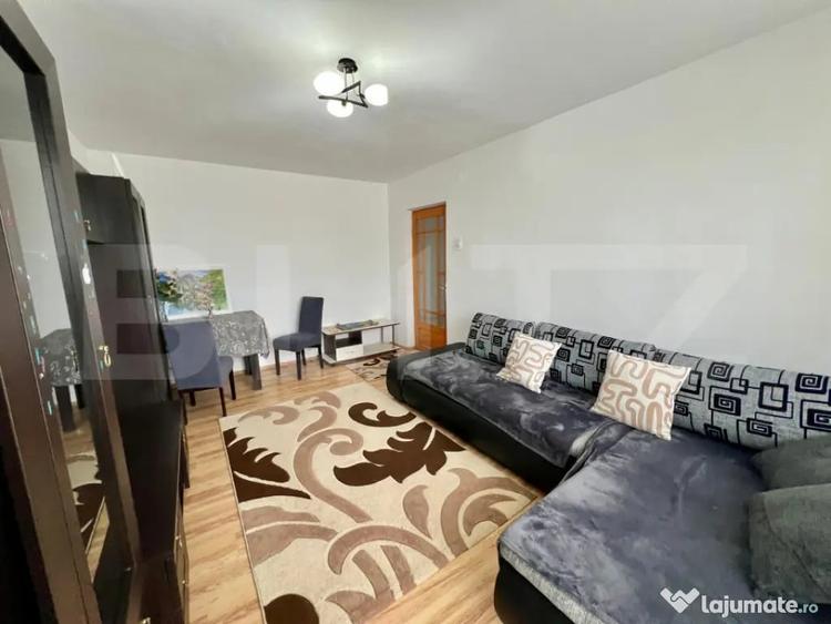 Apartament cu 2 camere decomandat în Rovine