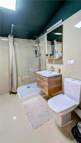 Apartament cu 2 camere decomandat în Filiași