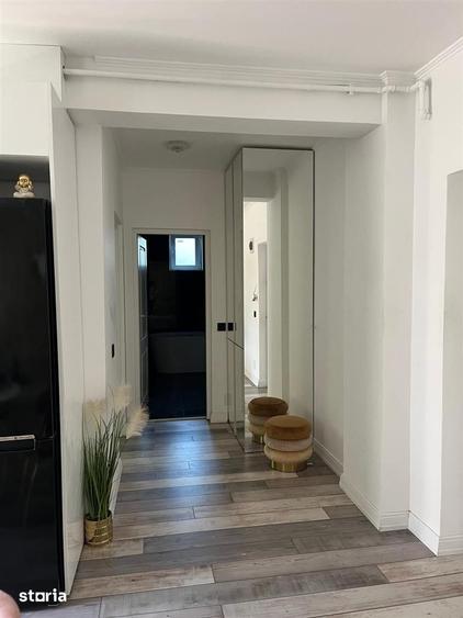 Apartament cu 2 camere semidecomandat în Florești
