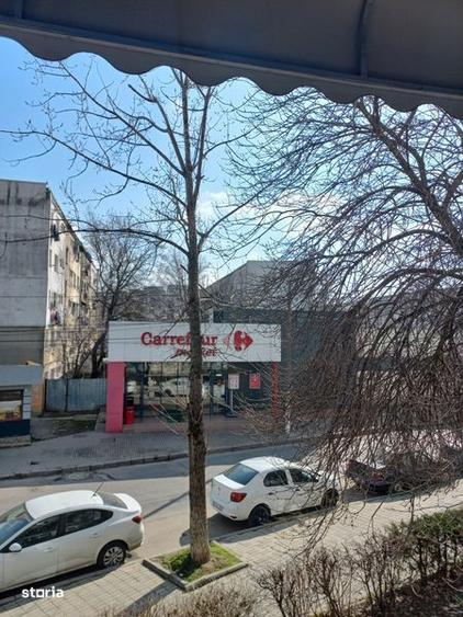 Apartament cu 3 camere în Sud