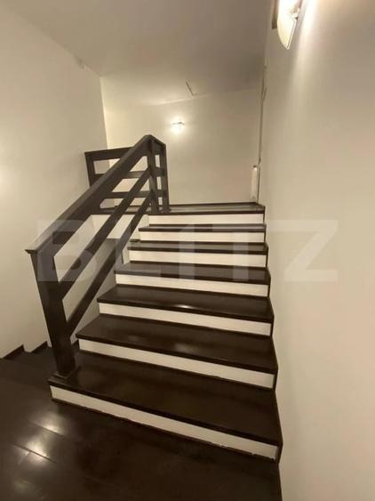 Casă cu 5 camere cu Teren 304 Mp în Mereni (Titu)