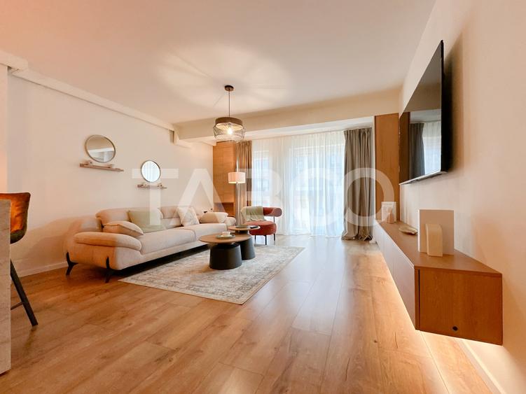 Apartament cu 2 camere semidecomandat, mobilat în Sopor
