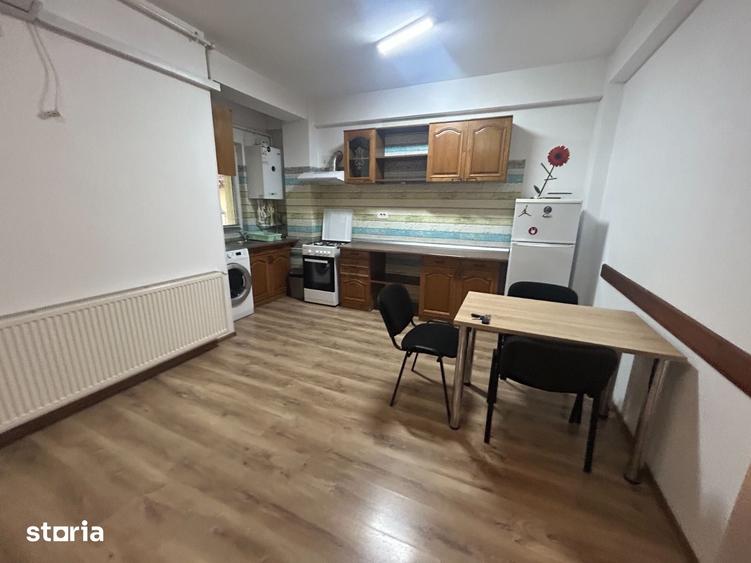 Bloc Nou-2 cam.Centrala Proprie-Loc de Parcare - 11