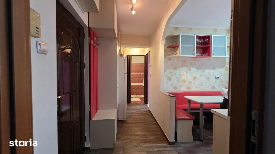 Apartament cu 2 camere decomandat în Nufărul