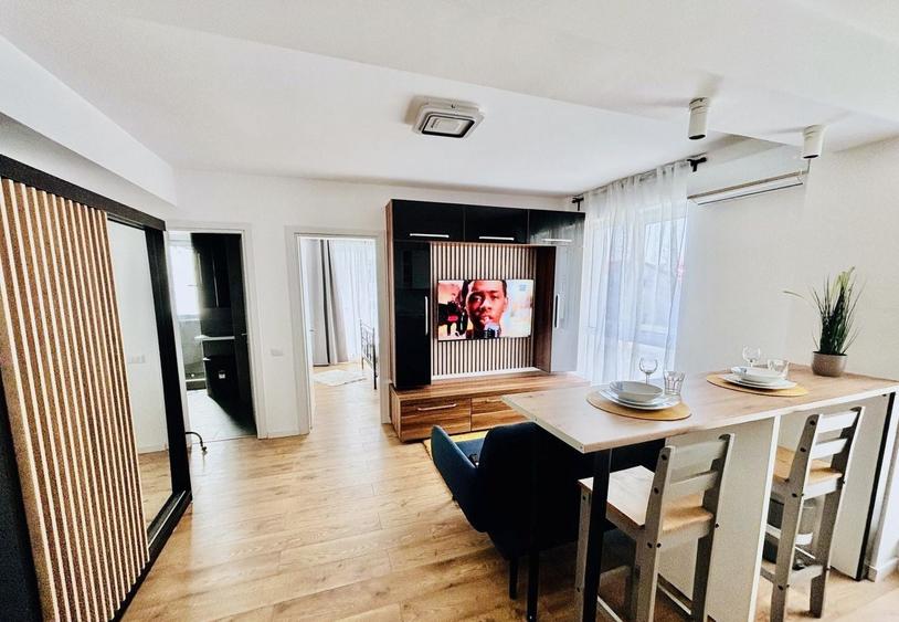 Apartament cu 2 camere, mobilat în Central