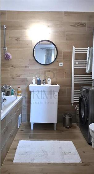 Apartament cu 3 camere decomandat, mobilat în Torontalului